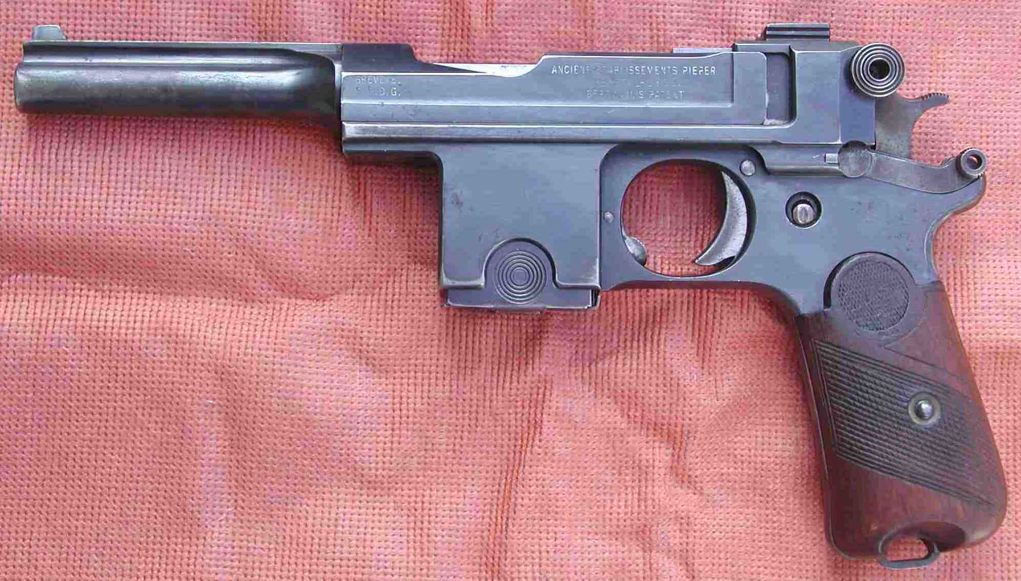 Pistolet M/1910